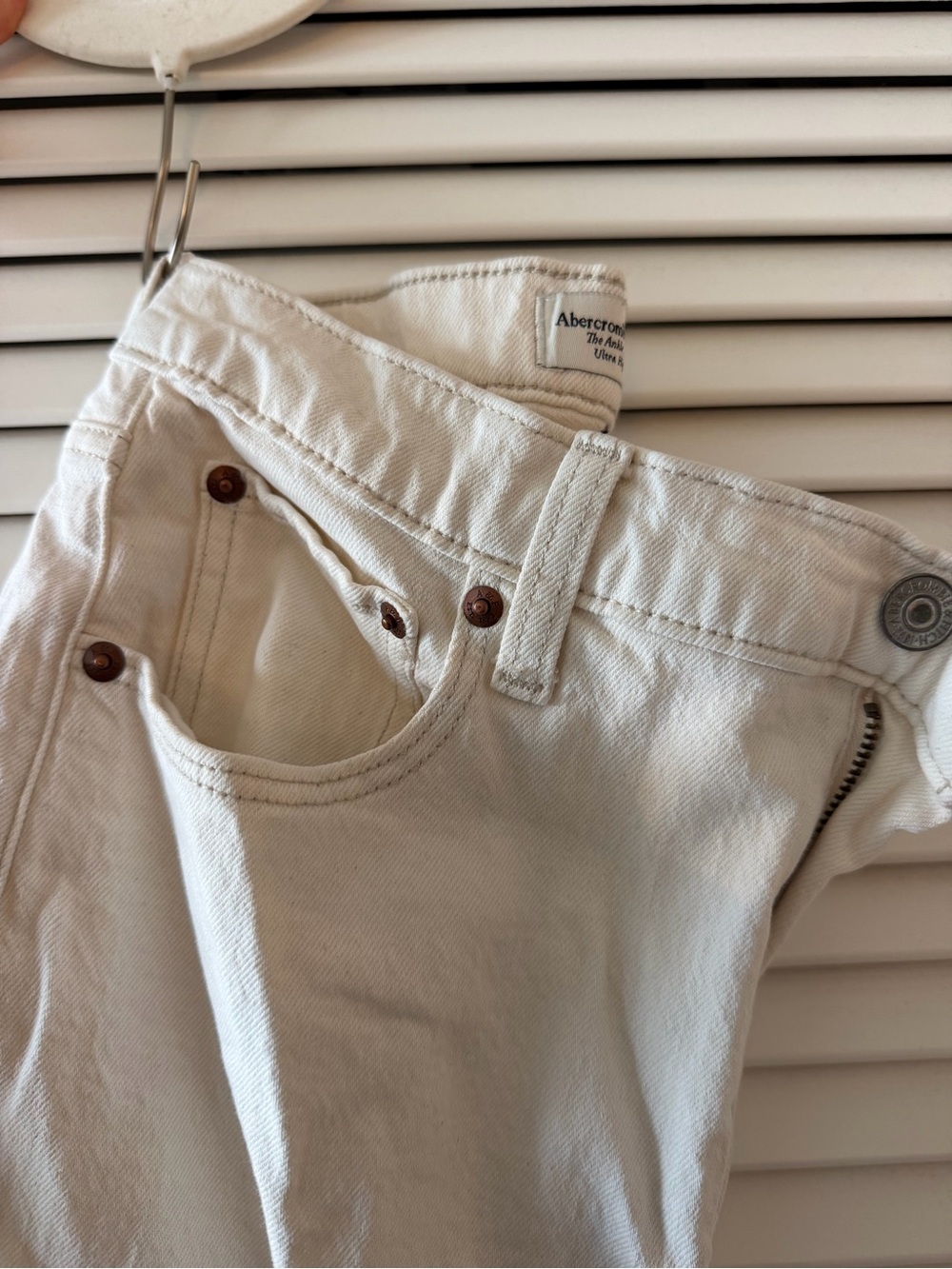 Abercrombie & Fitch Cream-White Denim Jeans